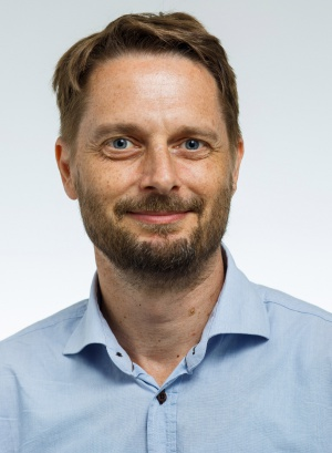 Kristian Overgaard er ny professor på Institut for Folkesundhed. Foto: Ole Bo Jensen. Kristian Overgaard er ny professor på Institut for Folkesundhed. Foto: Ole Bo Jensen.